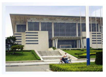 双滦区会议中心网架案例